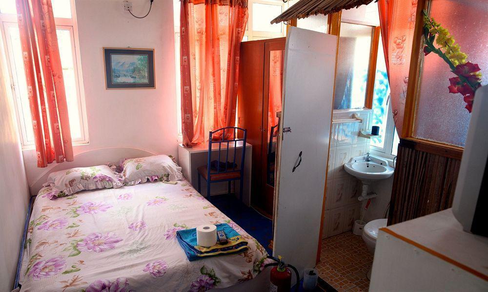 Le Bamboo Guesthouse Mahébourg Esterno foto