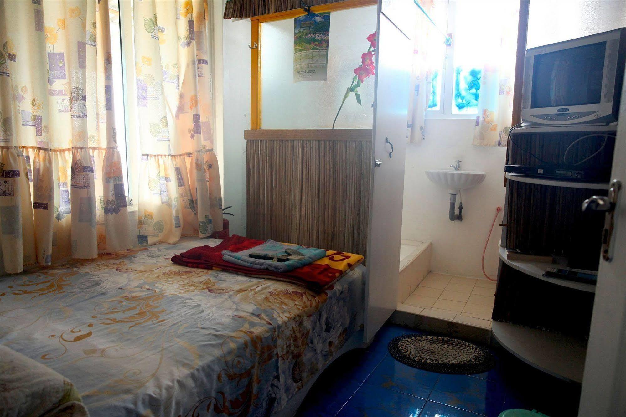 Le Bamboo Guesthouse Mahébourg Esterno foto